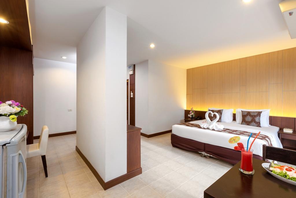 The Holiday Resort Pattaya Exterior foto