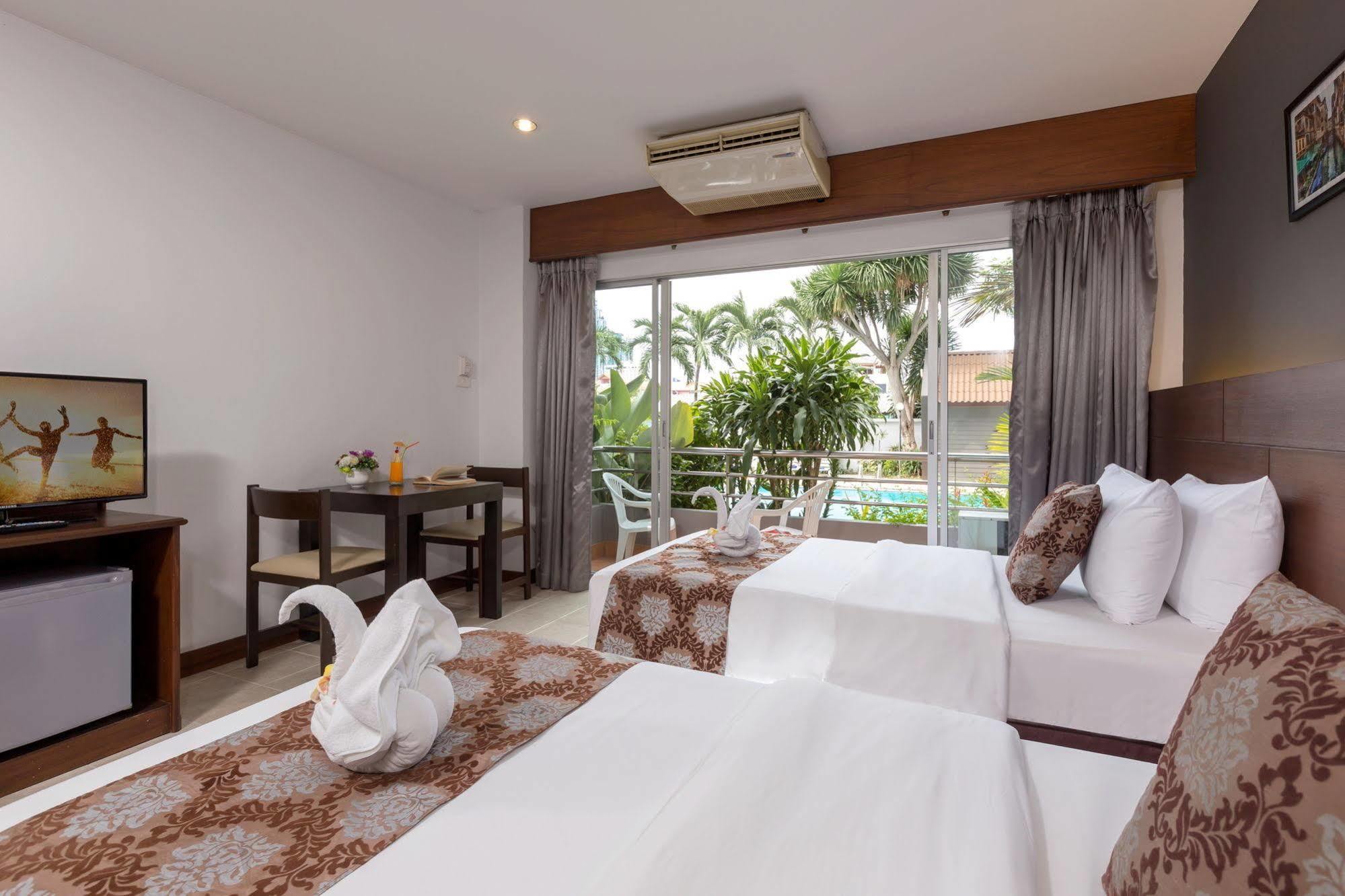 The Holiday Resort Pattaya Exterior foto