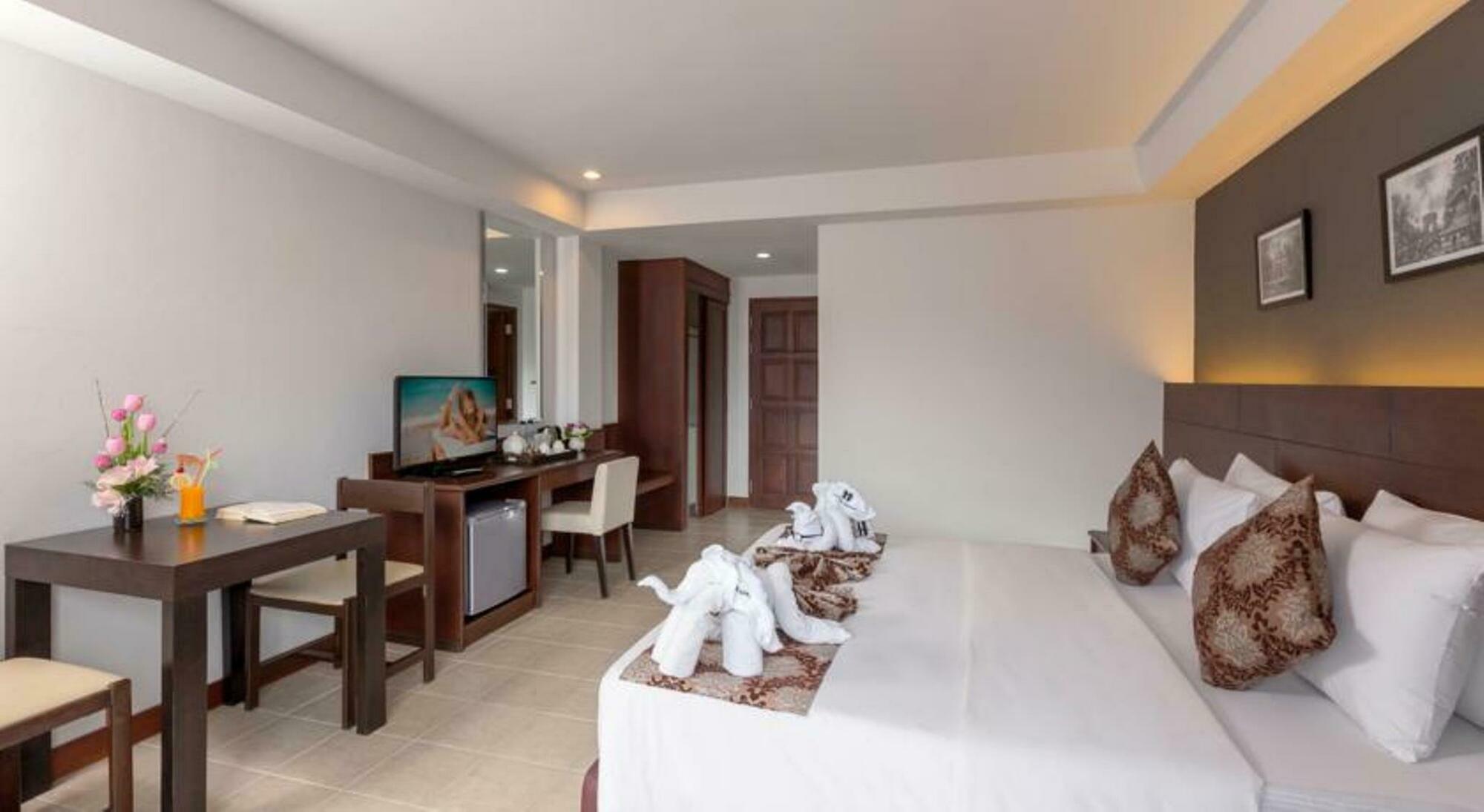 The Holiday Resort Pattaya Exterior foto